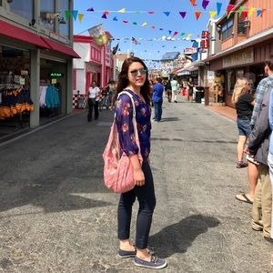 Meet your Posher, Inae